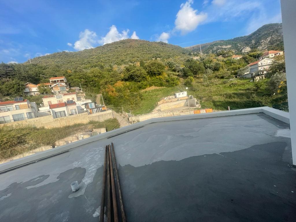 MREproperty (20) Tivat - potpuno novi stanovi za prodaju — Crna Gora
