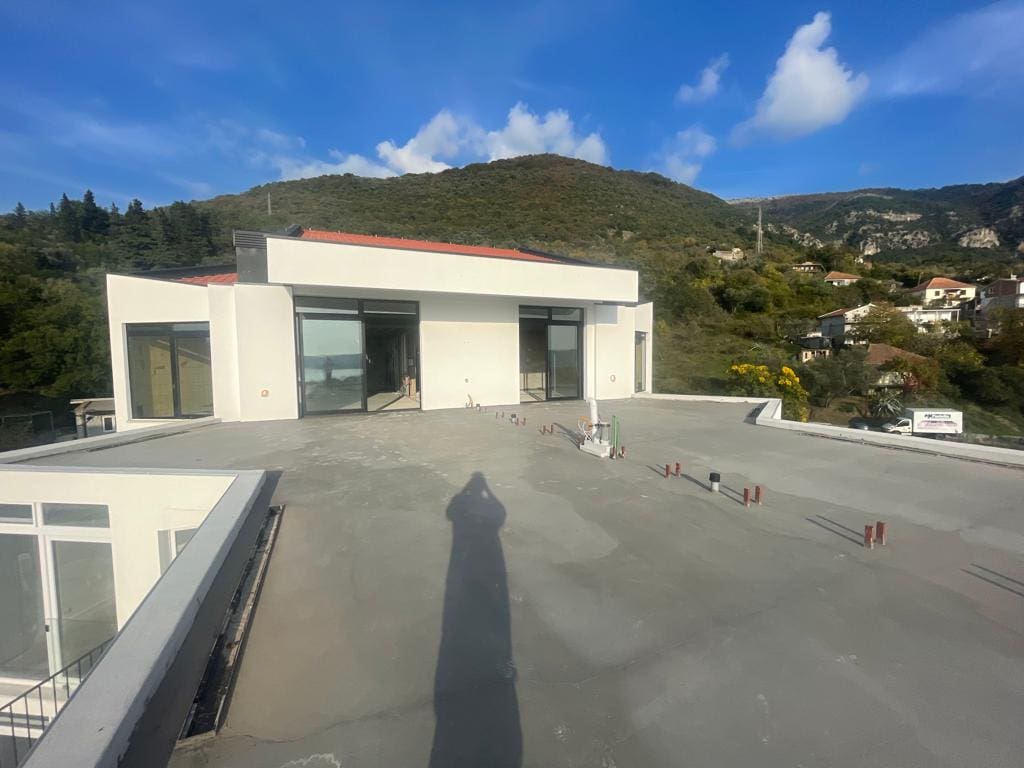 MREproperty (21) Tivat - potpuno novi stanovi za prodaju — Crna Gora