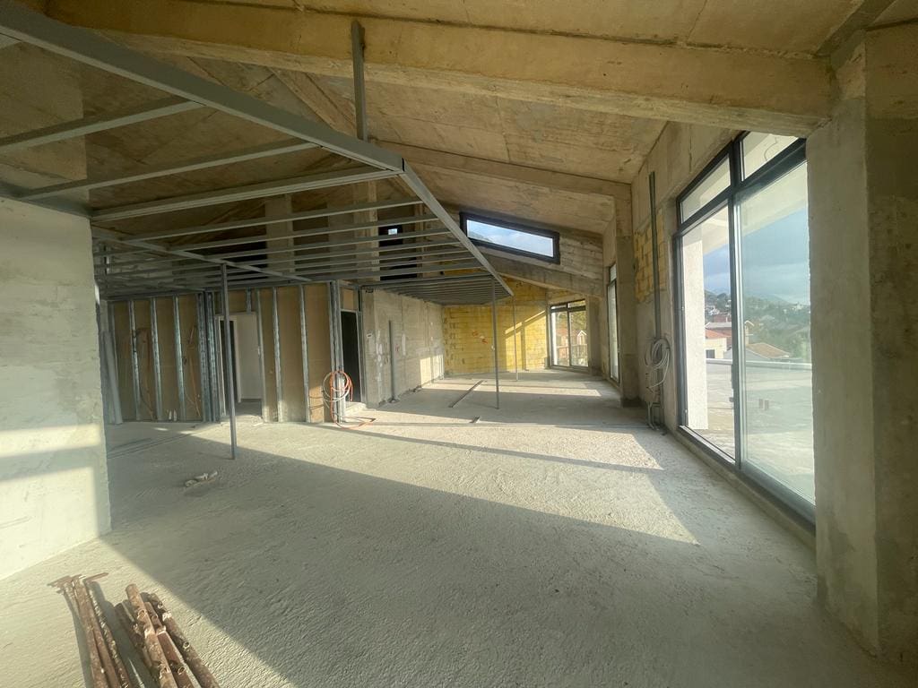 MREproperty (9) Tivat - potpuno novi stanovi za prodaju — Crna Gora