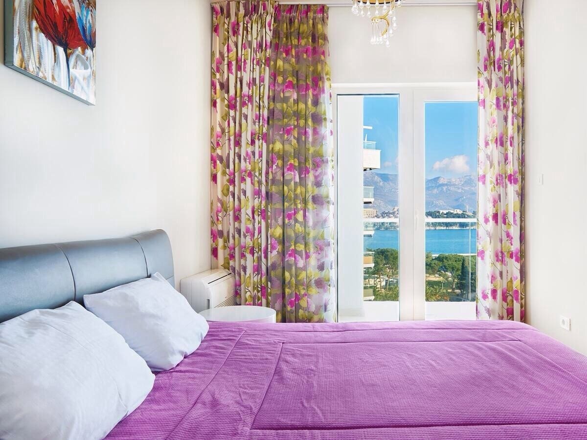 Huoneisto · Budva