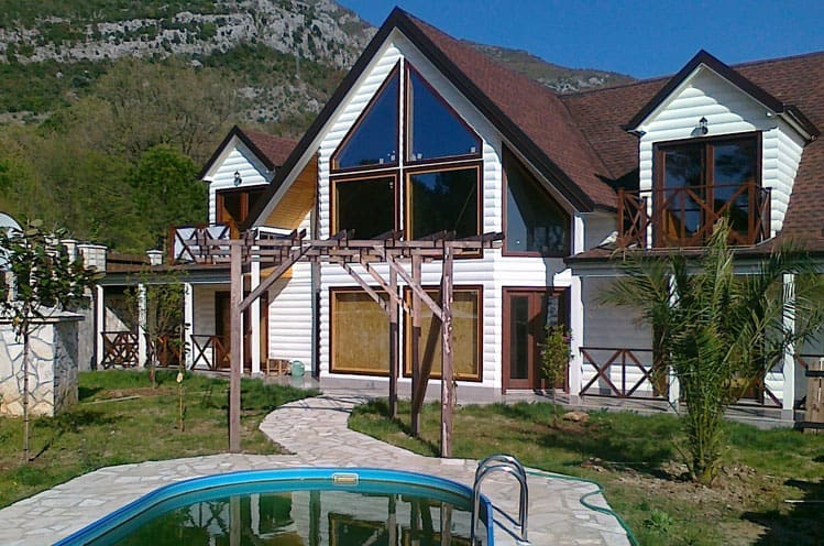 Villa · Ratac