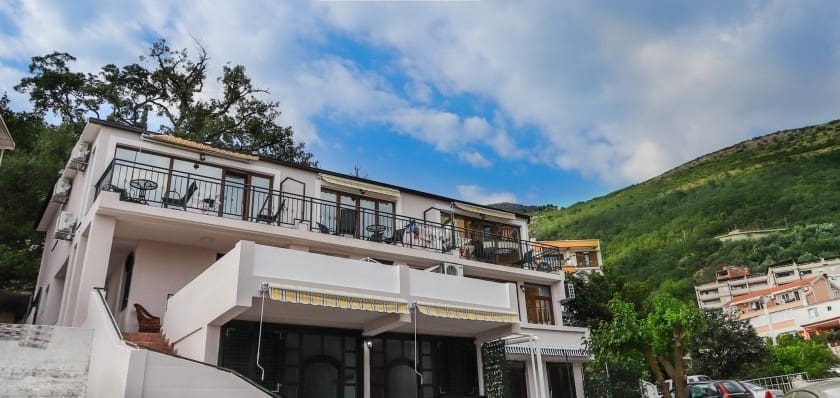 Commercial · Petrovac