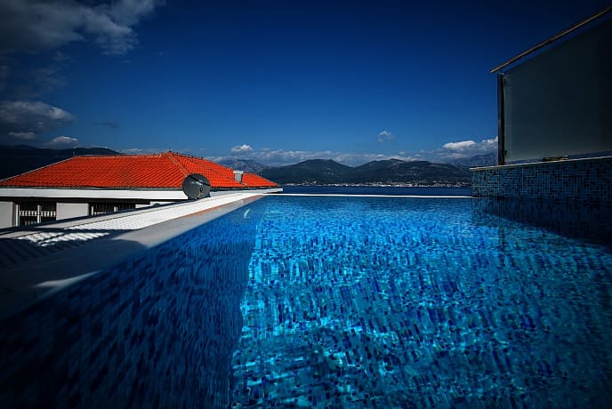House · Krasici