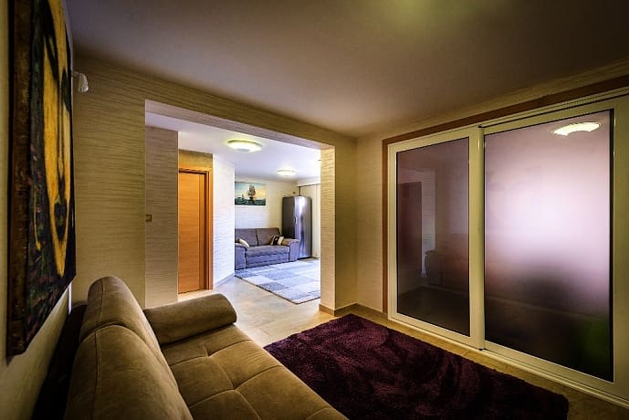MREproperty (34) Krasici-Tivat'ta satılık villa — Karadağ