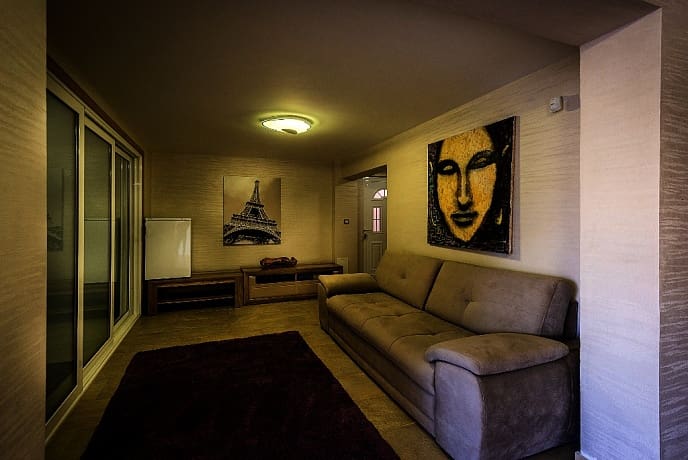 MREproperty (35) Krasici-Tivat'ta satılık villa — Karadağ