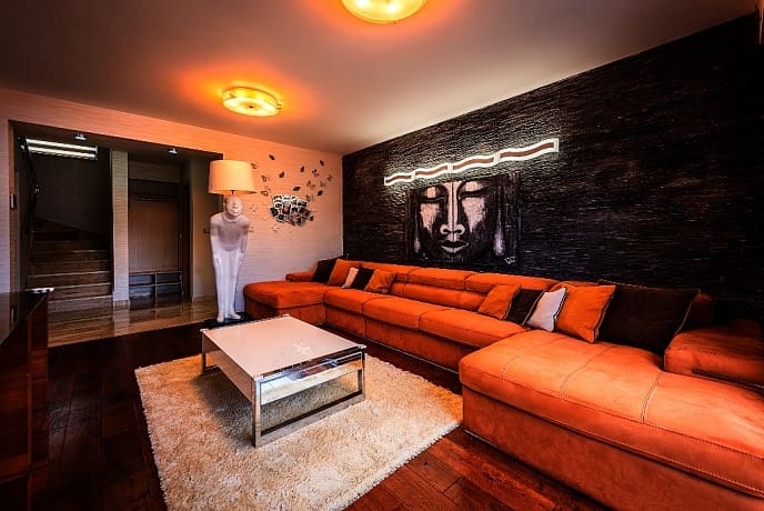 MREproperty (48) Krasici-Tivat'ta satılık villa — Karadağ
