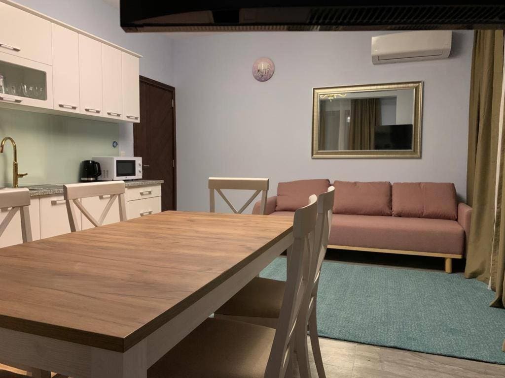 MREproperty (10) Wasserfront-Appartements in Dobra Voda-Bar — Montenegro