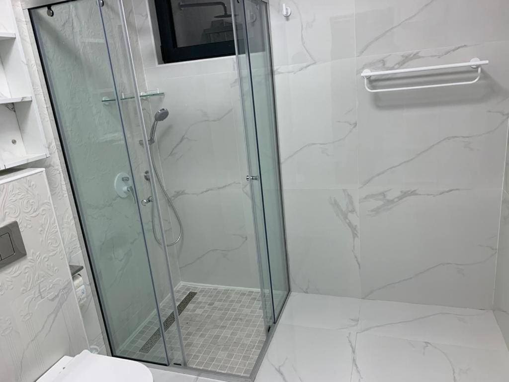 MREproperty (14) Wasserfront-Appartements in Dobra Voda-Bar — Montenegro