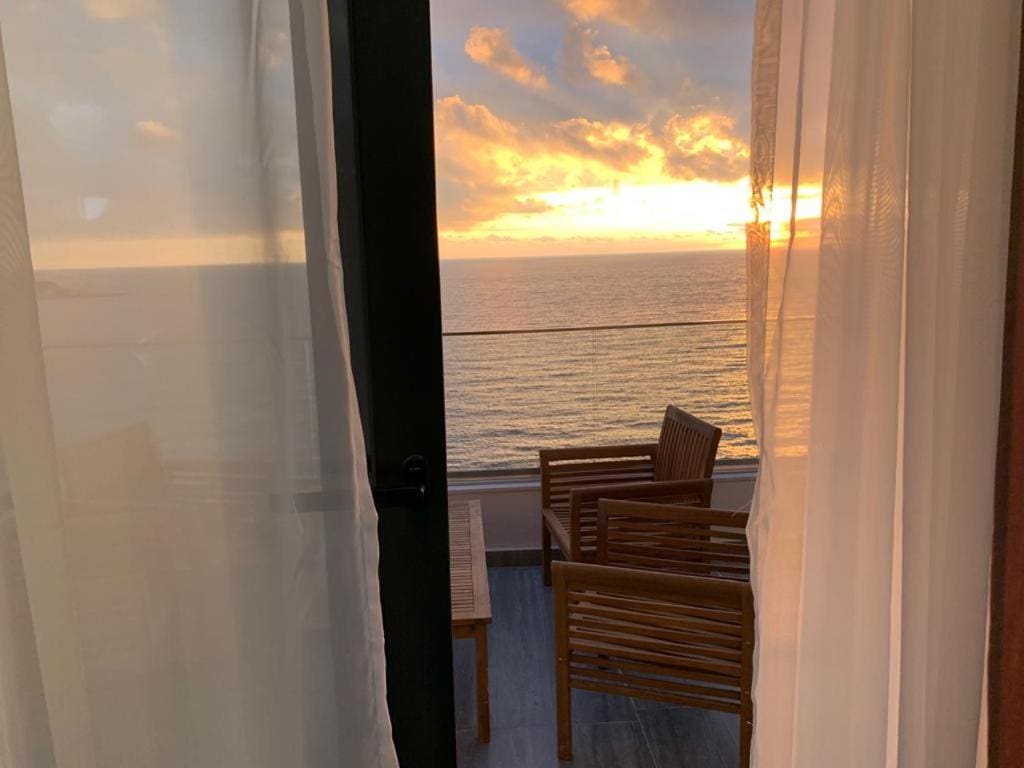 MREproperty (22) Wasserfront-Appartements in Dobra Voda-Bar — Montenegro