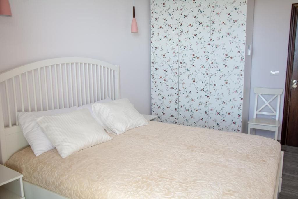 MREproperty (35) Wasserfront-Appartements in Dobra Voda-Bar — Montenegro