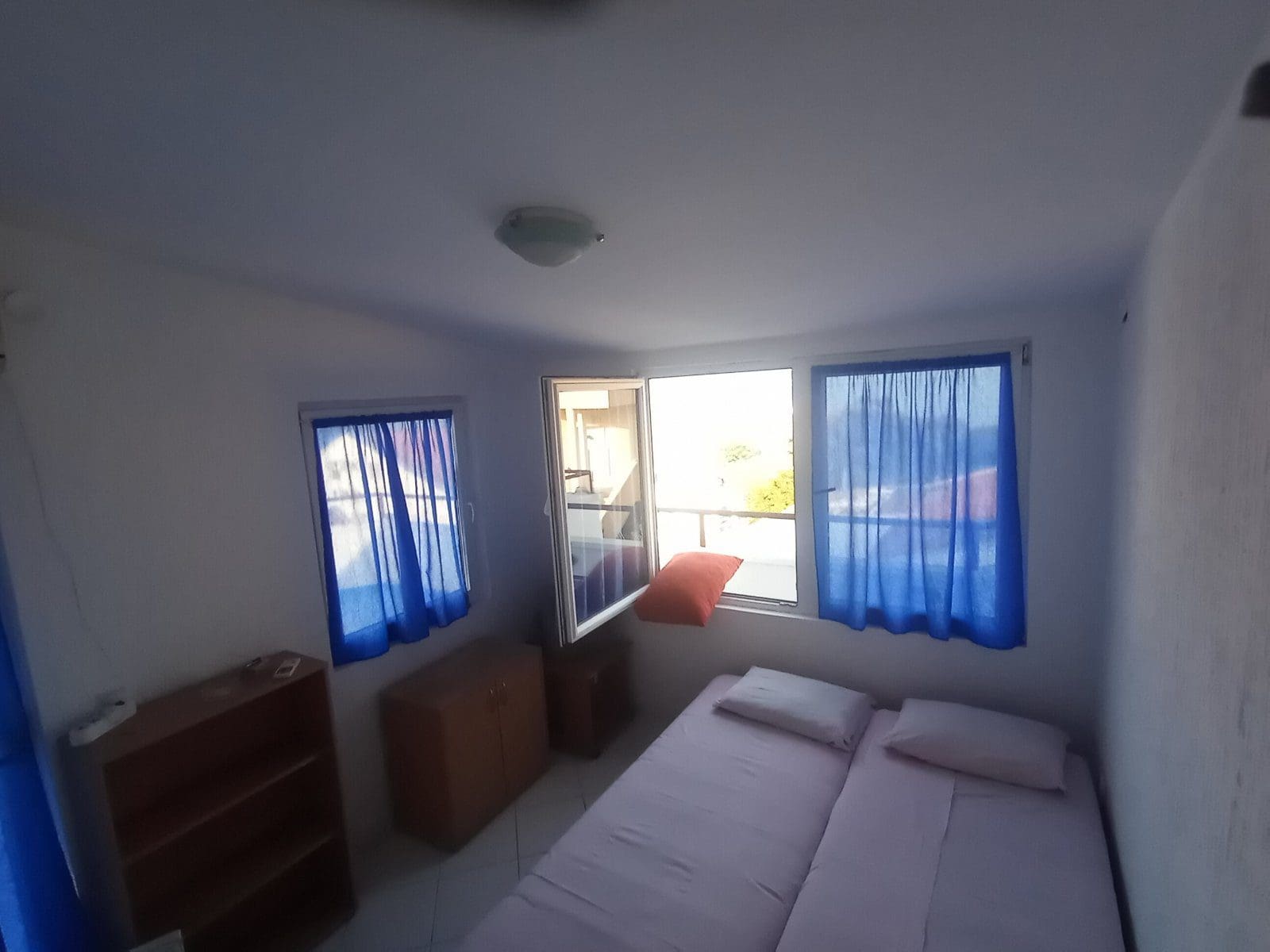 House · Utjeha