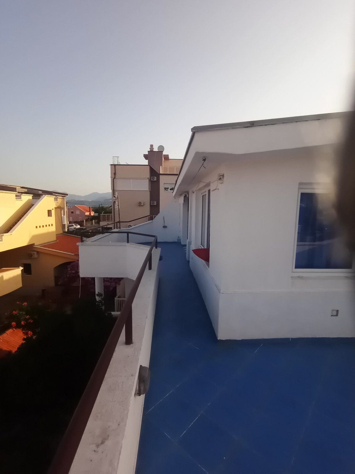 House · Utjeha