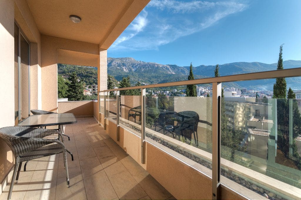 MREproperty (19) Becici'de Lüks Sınıf Daire - 3 Yatak Odalı — Karadağ