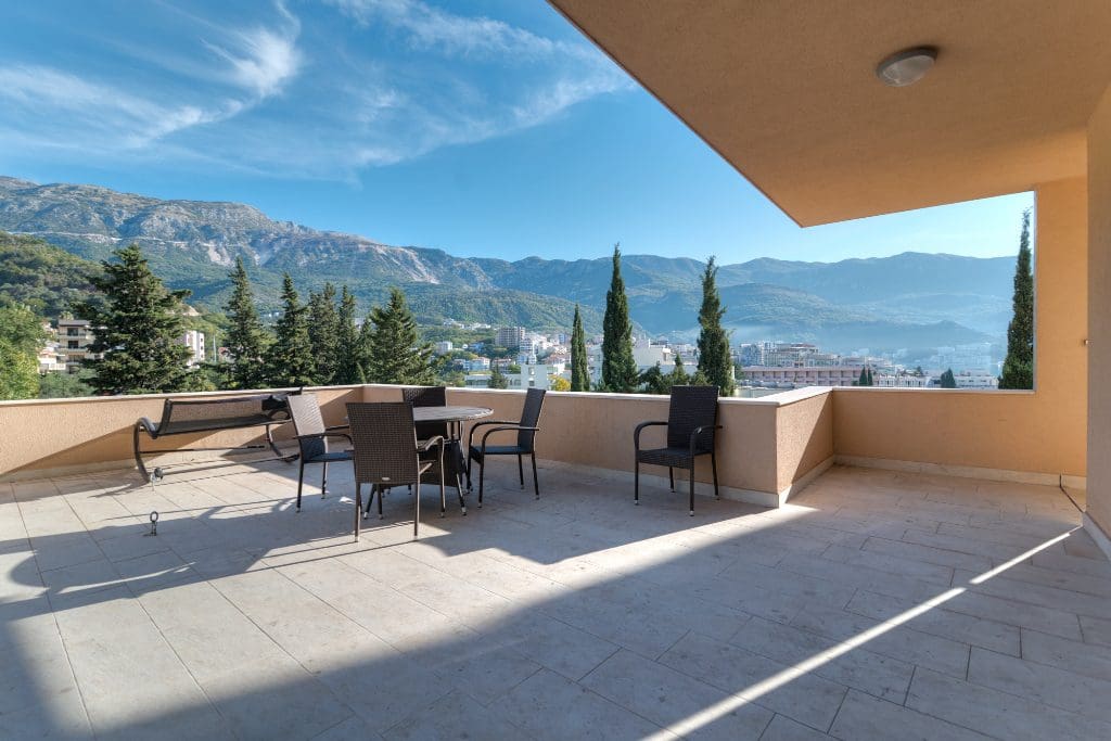 Apartment · Becici