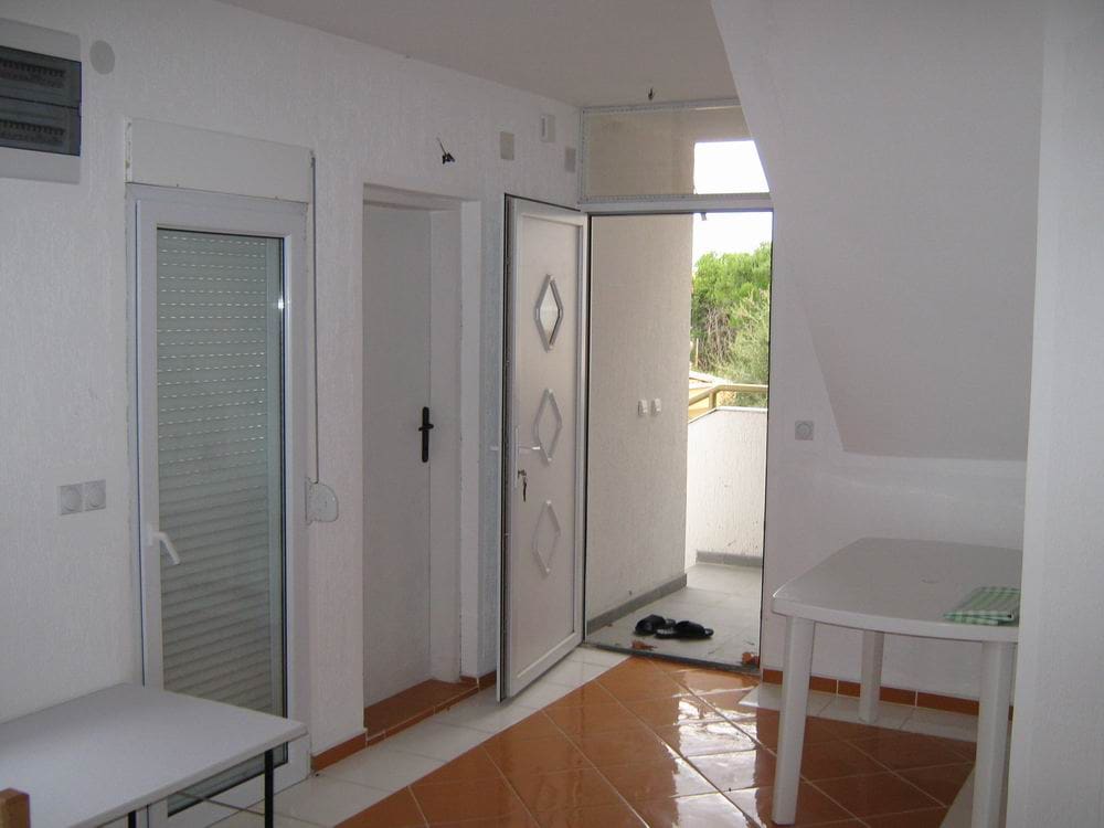 House · Utjeha