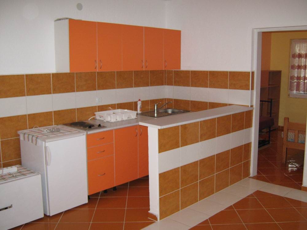 MREproperty (38) Haus am Meer in Utjeha — Montenegro
