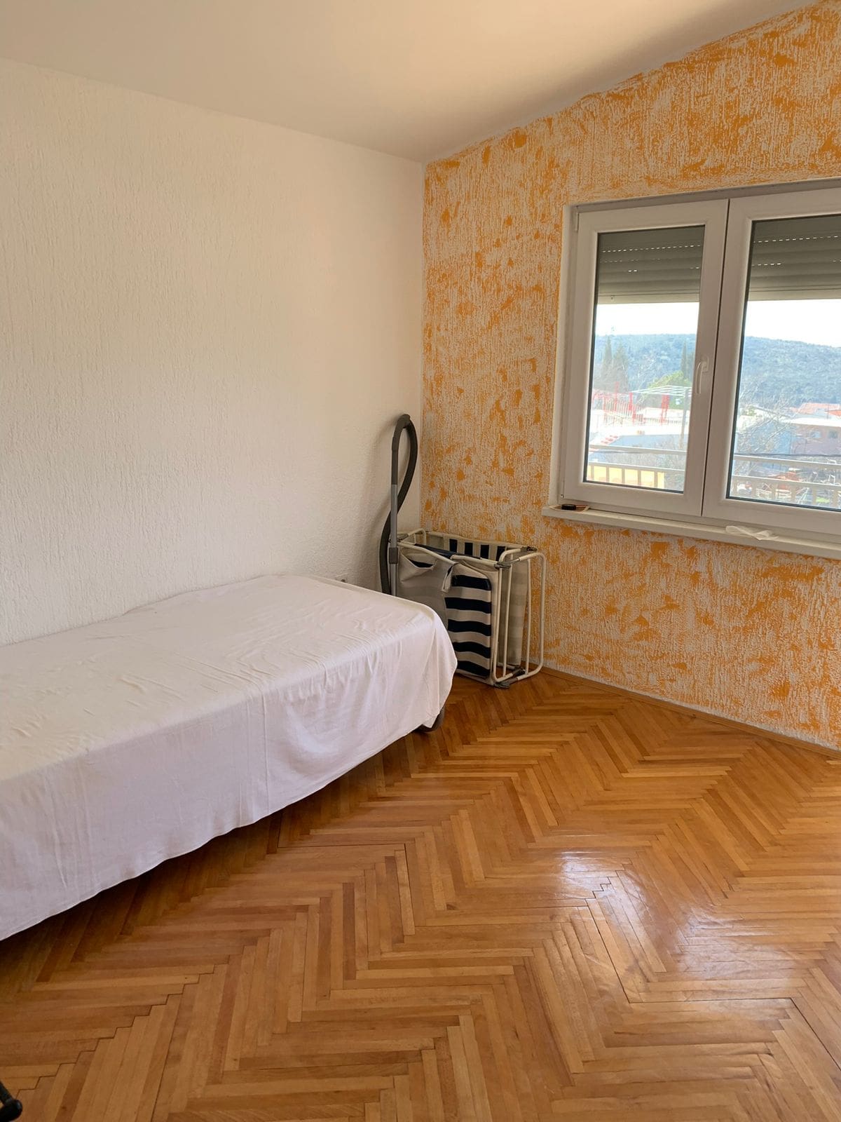 MREproperty (36) Продається будинок 128 кв.м та квартира 71 кв.м — Чорногорія