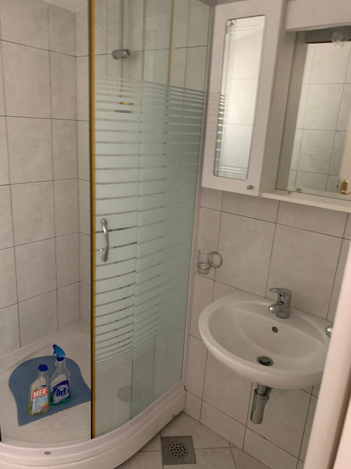 MREproperty (72) Продається будинок 128 кв.м та квартира 71 кв.м — Чорногорія