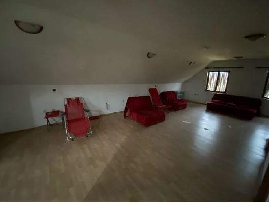 MREproperty (5) Danilovgrad yakınlarında çiftlik evi — Karadağ