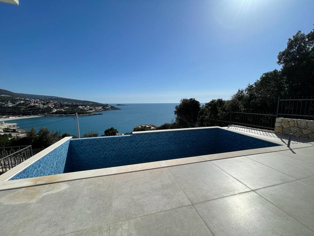 MREproperty (16) Utjeha'da deniz manzaralı villa — Karadağ
