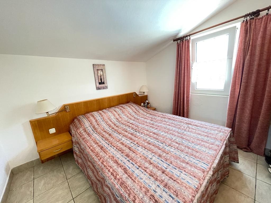 MREproperty (17) Вілла продається в Добрій Воді — Чорногорія