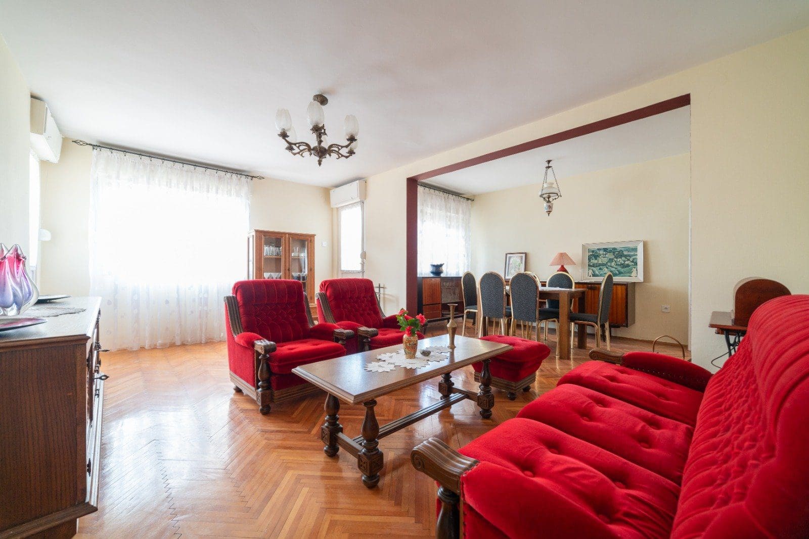 MREproperty (19) Urocza willa w Barze — Czarnogóra