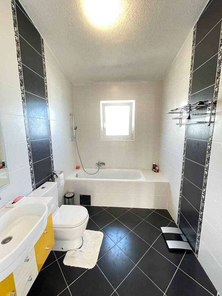 MREproperty (21) Słoneczna willa na sprzedaż w Barze — Czarnogóra