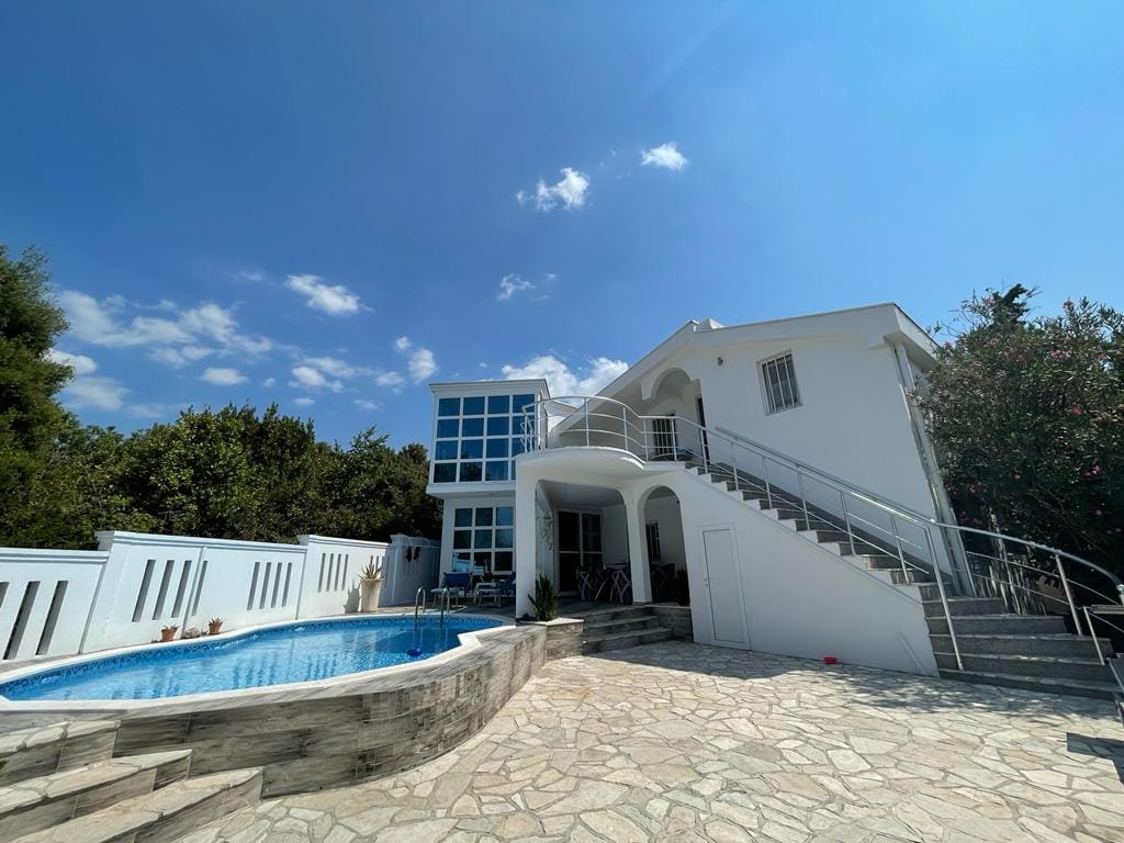 MREproperty (34) Вілла продається в Добрій Воді — Чорногорія