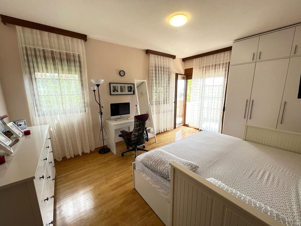MREproperty (37) Villa in Bar zu verkaufen — Montenegro