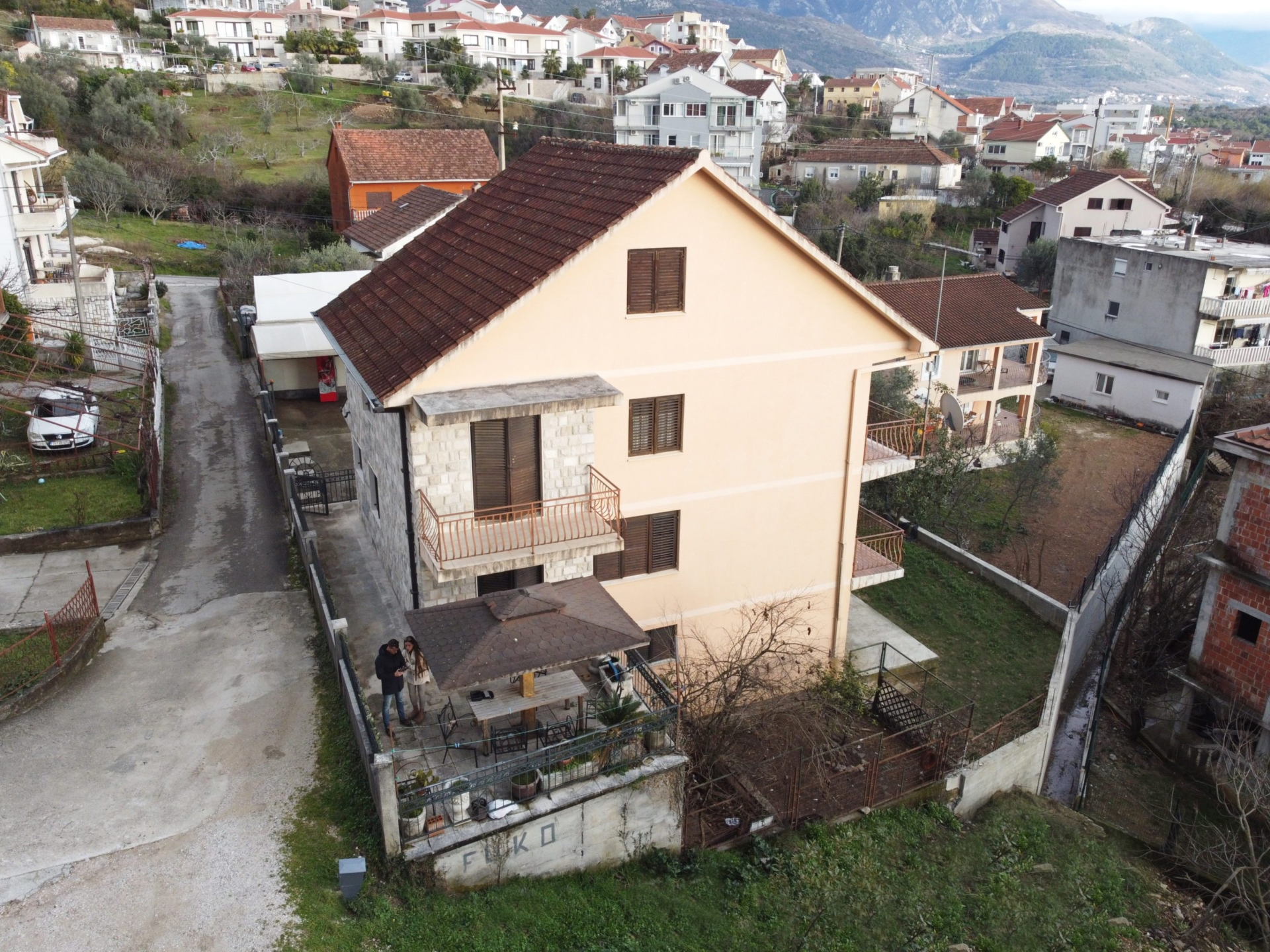 House · Tivat