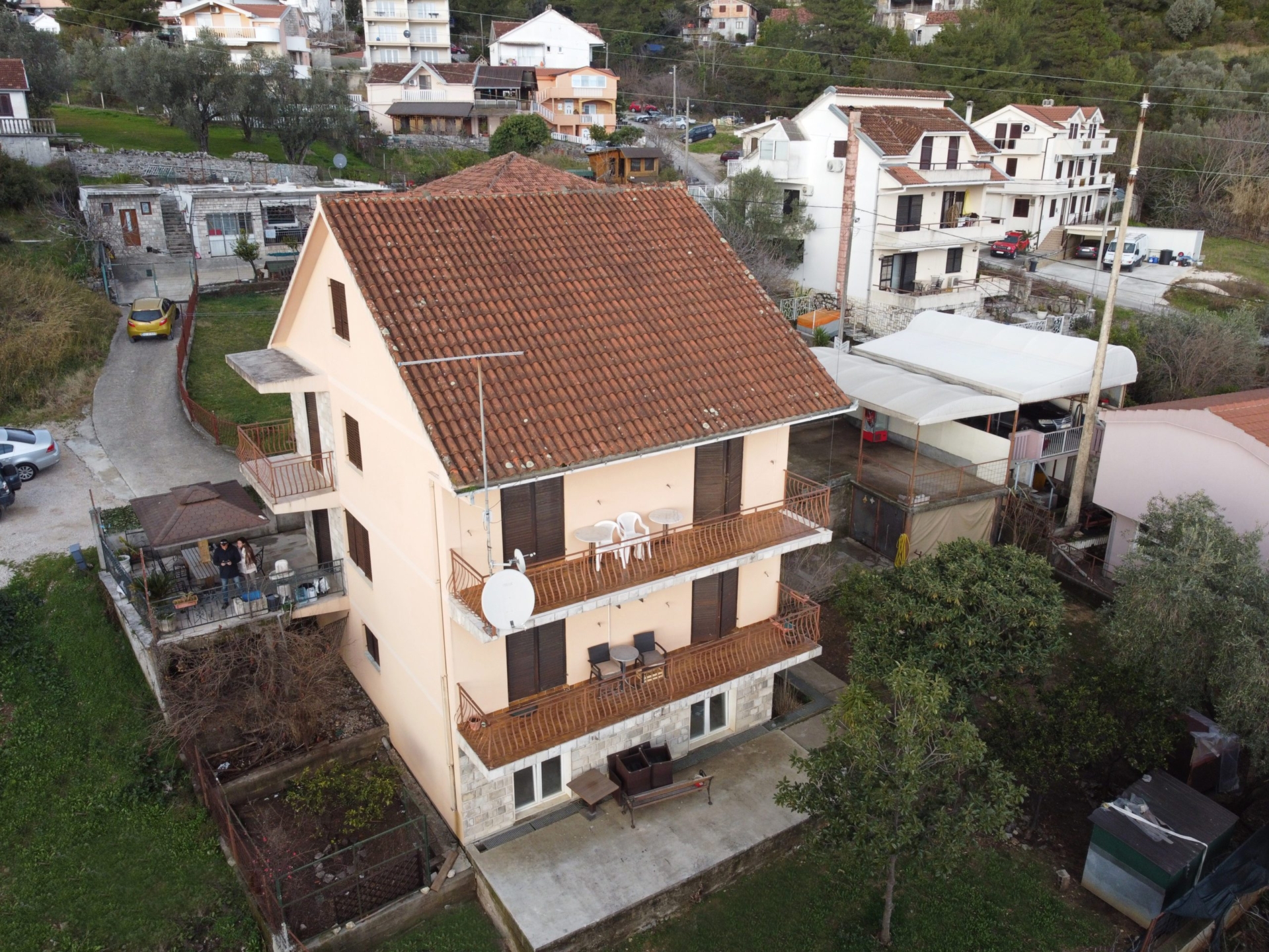House · Tivat