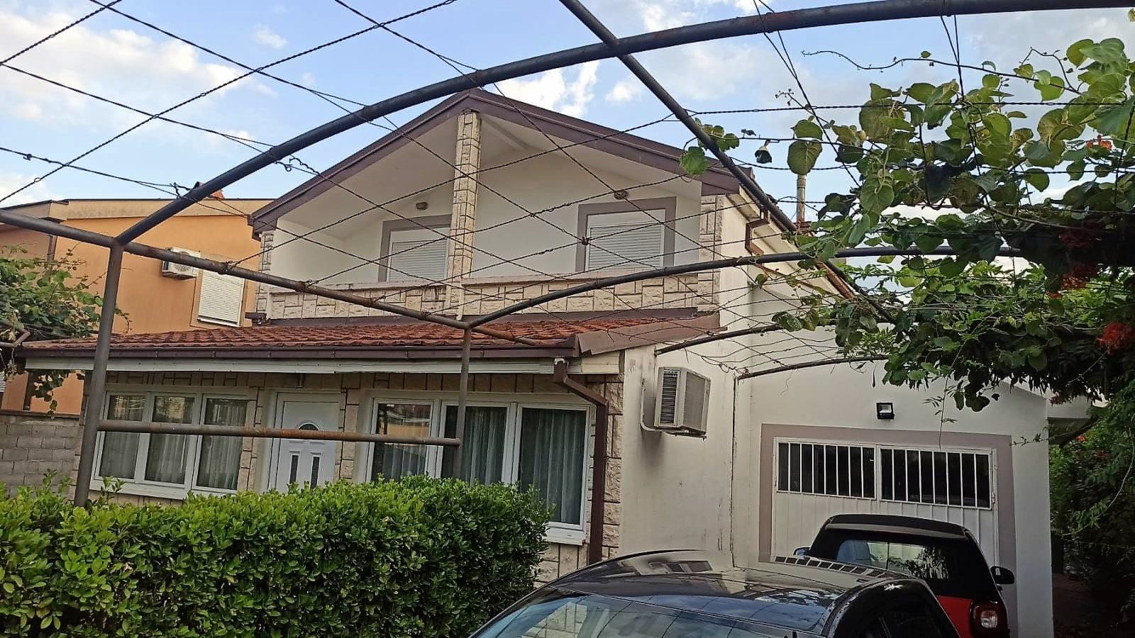 Свойство MRE (9) Дом на продажу в Подгорице — Черногория