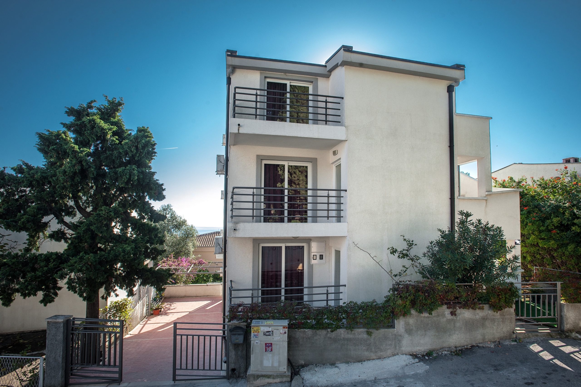 Liiketila · Petrovac