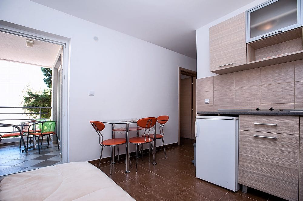 Commercial · Petrovac
