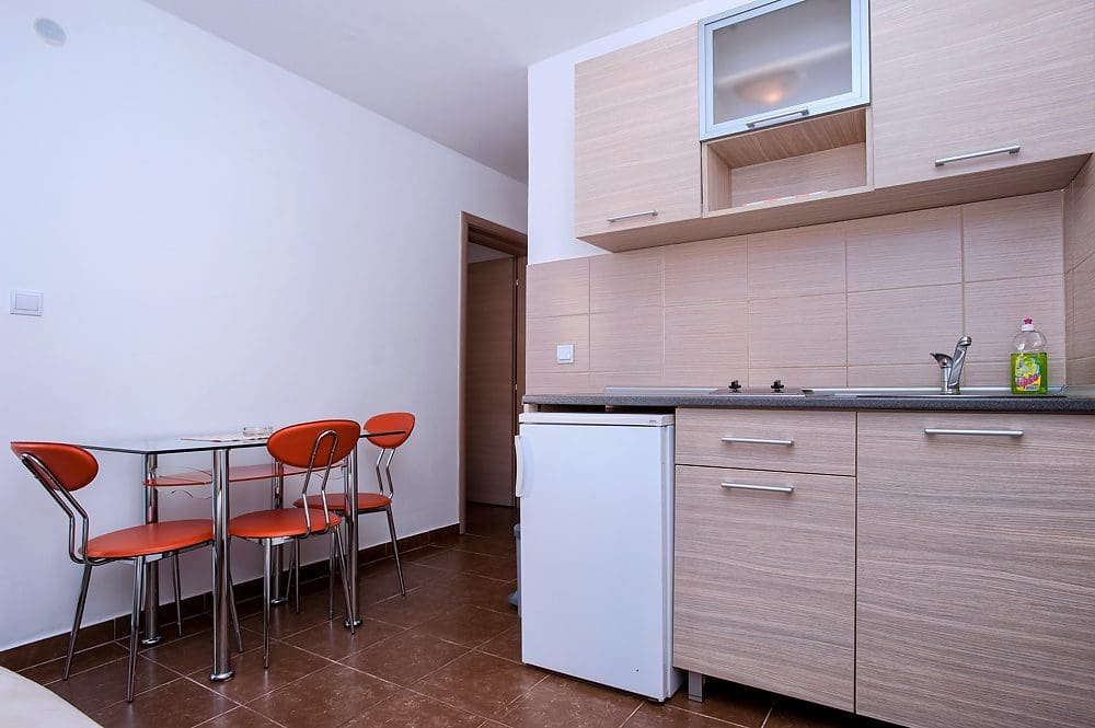 Commercial · Petrovac