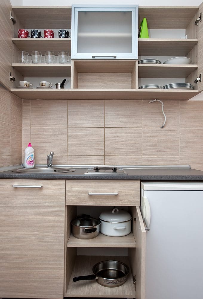 MREproperty (25) Petrovac'ta satılık mini otel — Karadağ