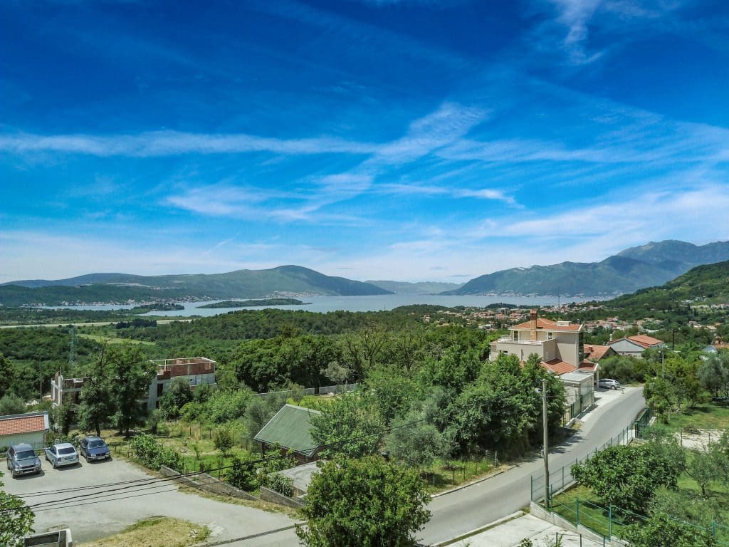 MREproperty (17) 34. MREproperty (18) Kotor'da satılık yepyeni daireler — Karadağ