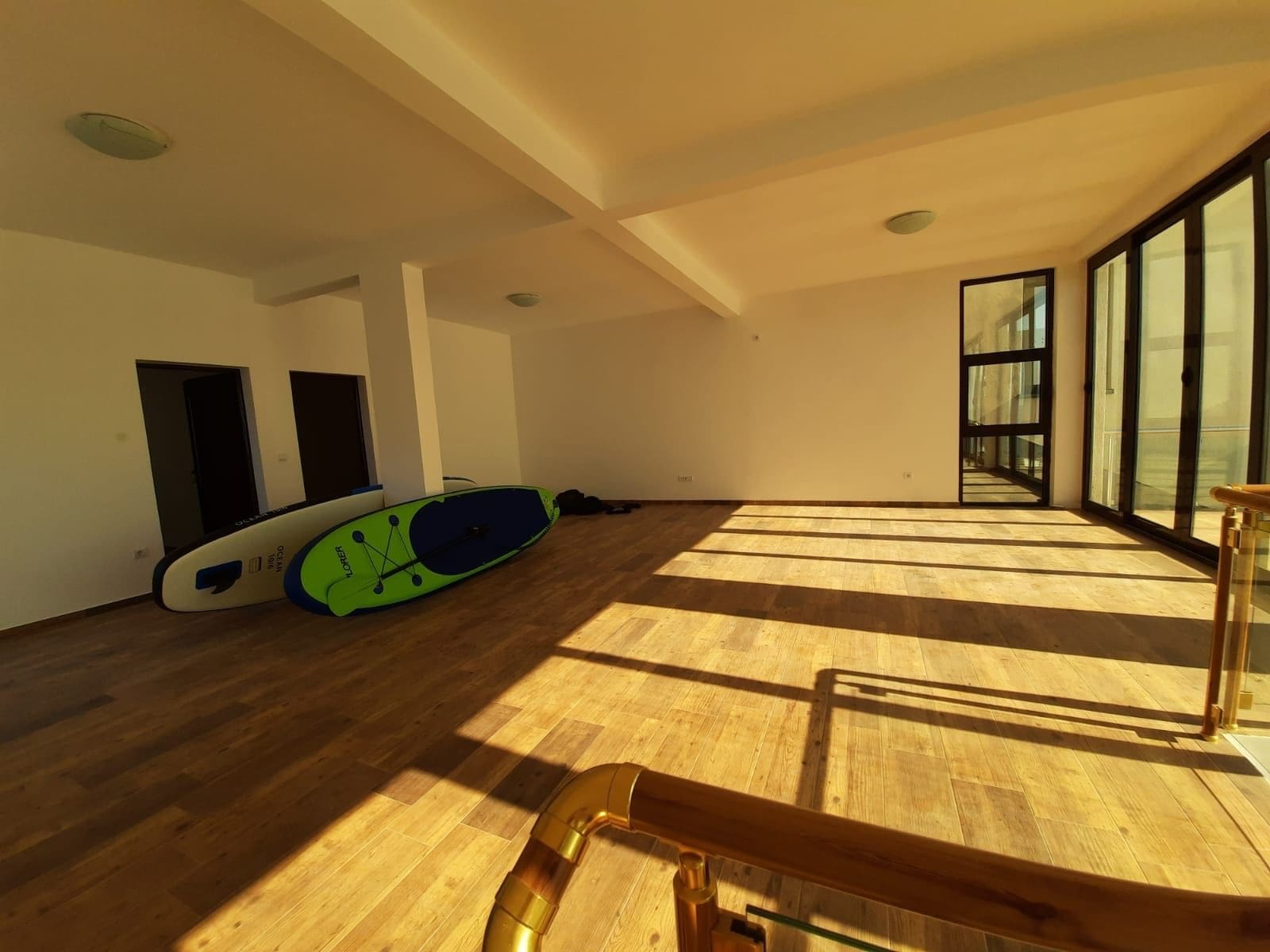 MREproperty (27) Willa nad morzem na sprzedaż w Czarnogórze – Nowoczesna willa w pobliżu plaży Veliki Pijesak — Czarnogóra