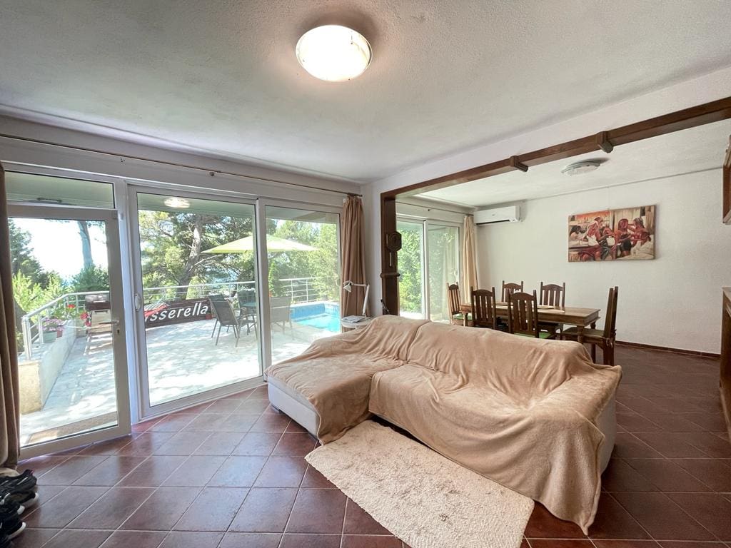 House · Zeleni Pojas