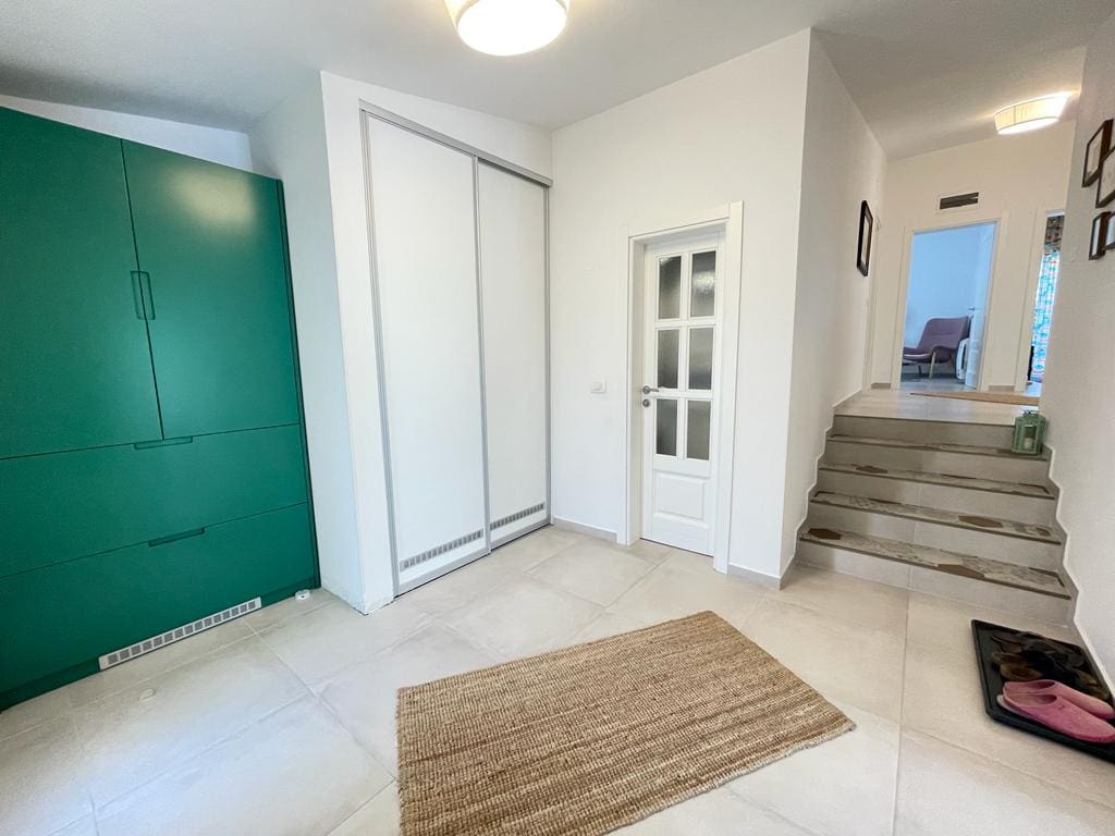 MREproperty (30) Nowoczesna willa na sprzedaż w cichej okolicy – Bar — Czarnogóra