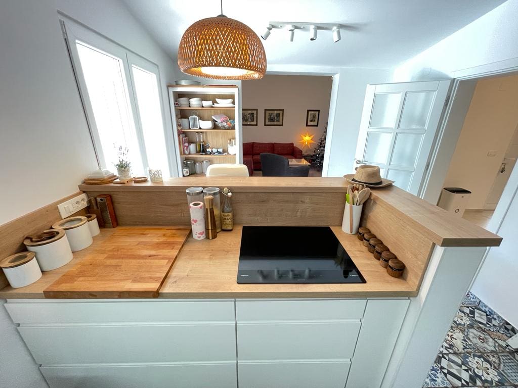 MREproperty (31) Nowoczesna willa na sprzedaż w cichej okolicy – Bar — Czarnogóra