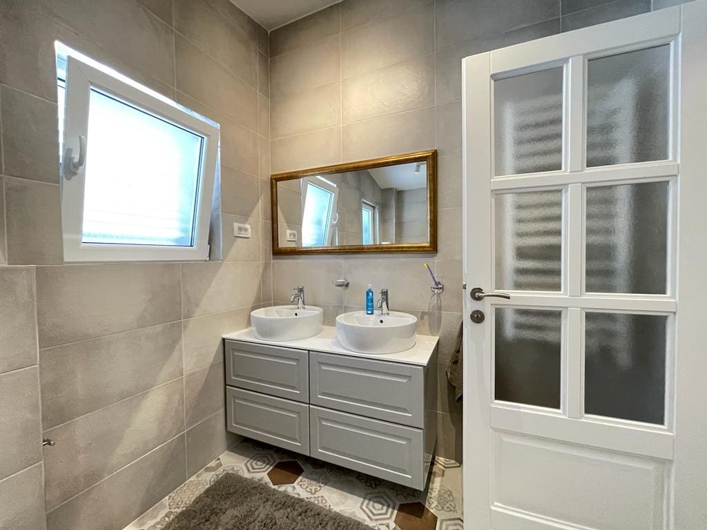 MREproperty (38) Nowoczesna willa na sprzedaż w cichej okolicy – Bar — Czarnogóra
