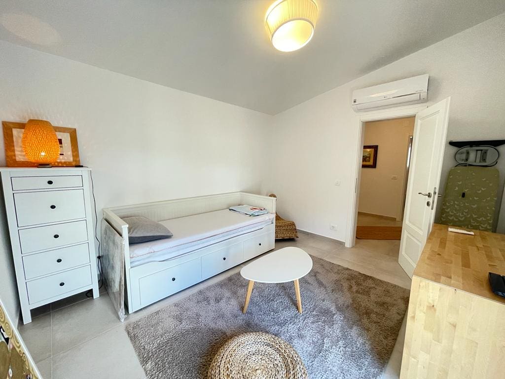 MREproperty (40) Nowoczesna willa na sprzedaż w cichej okolicy – Bar — Czarnogóra