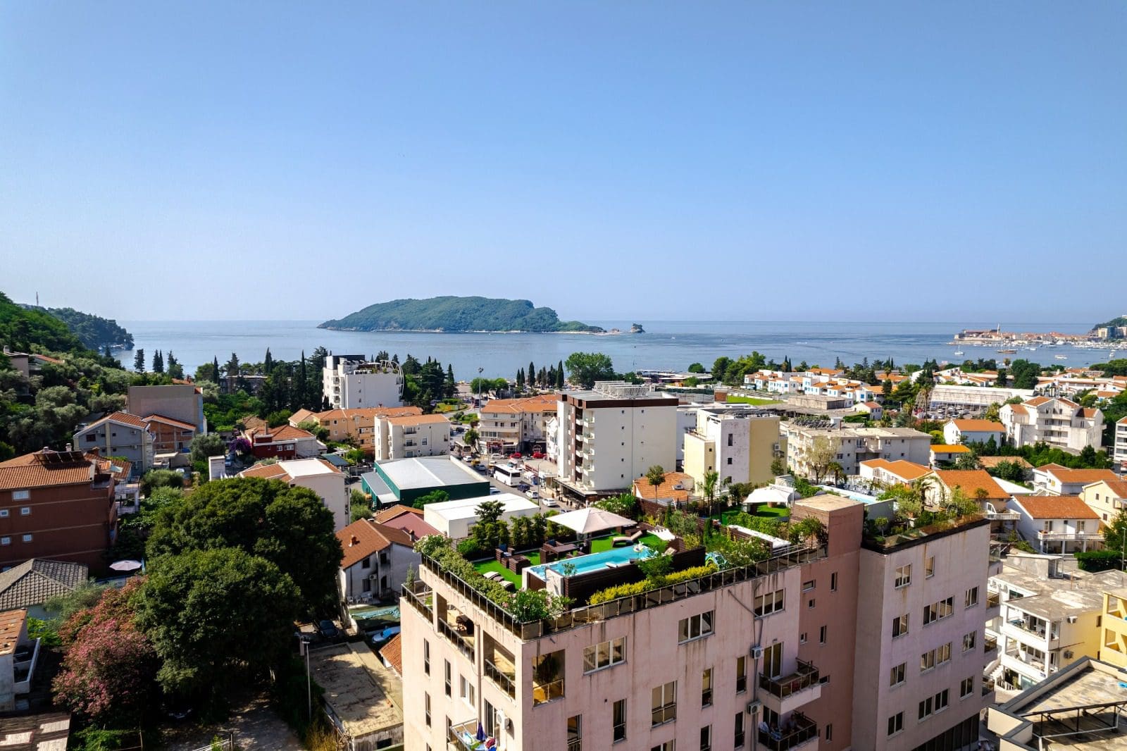 Huoneisto · Budva