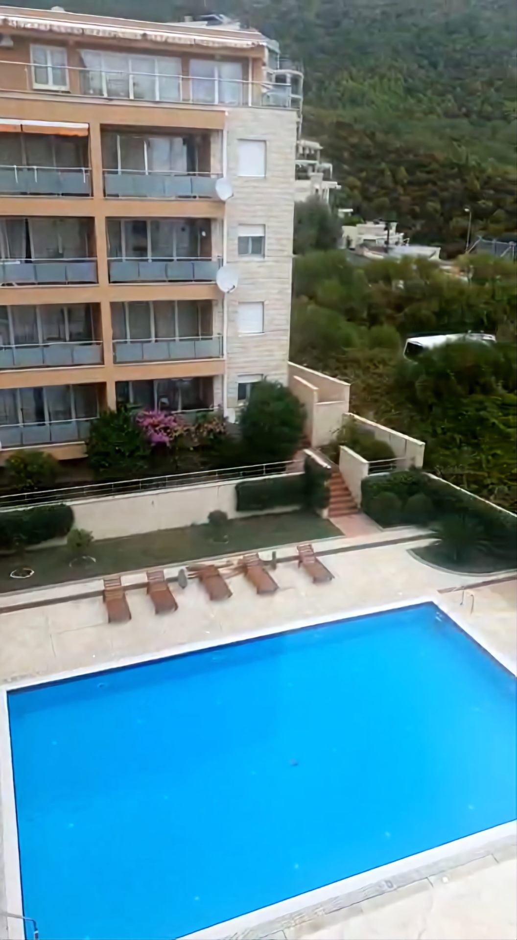 MREproperty (22) Пентхаус із чудовим видом на море в Бечичі — Чорногорія