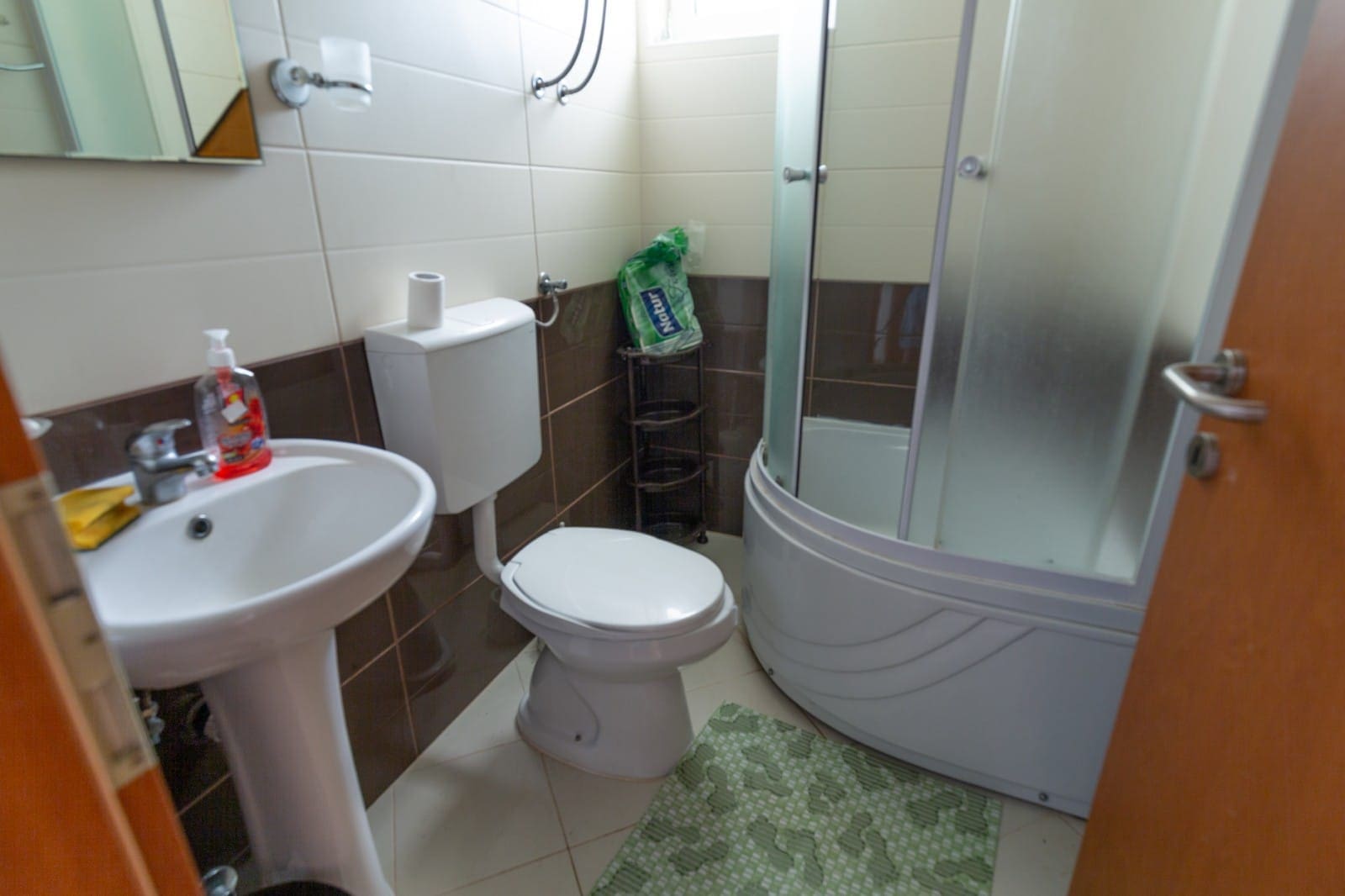 Apartment · Utjeha
