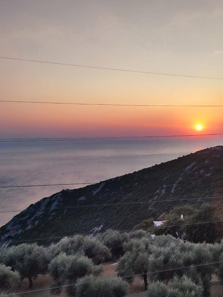 MREproperty (13) Wohnung in Montenegro mit Meerblick zu verkaufen — Montenegro