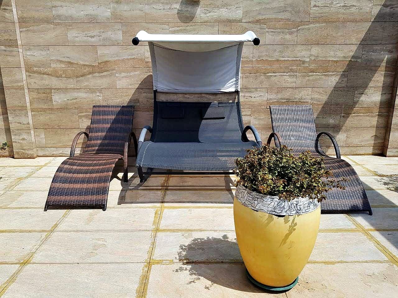 Huvila · Becici