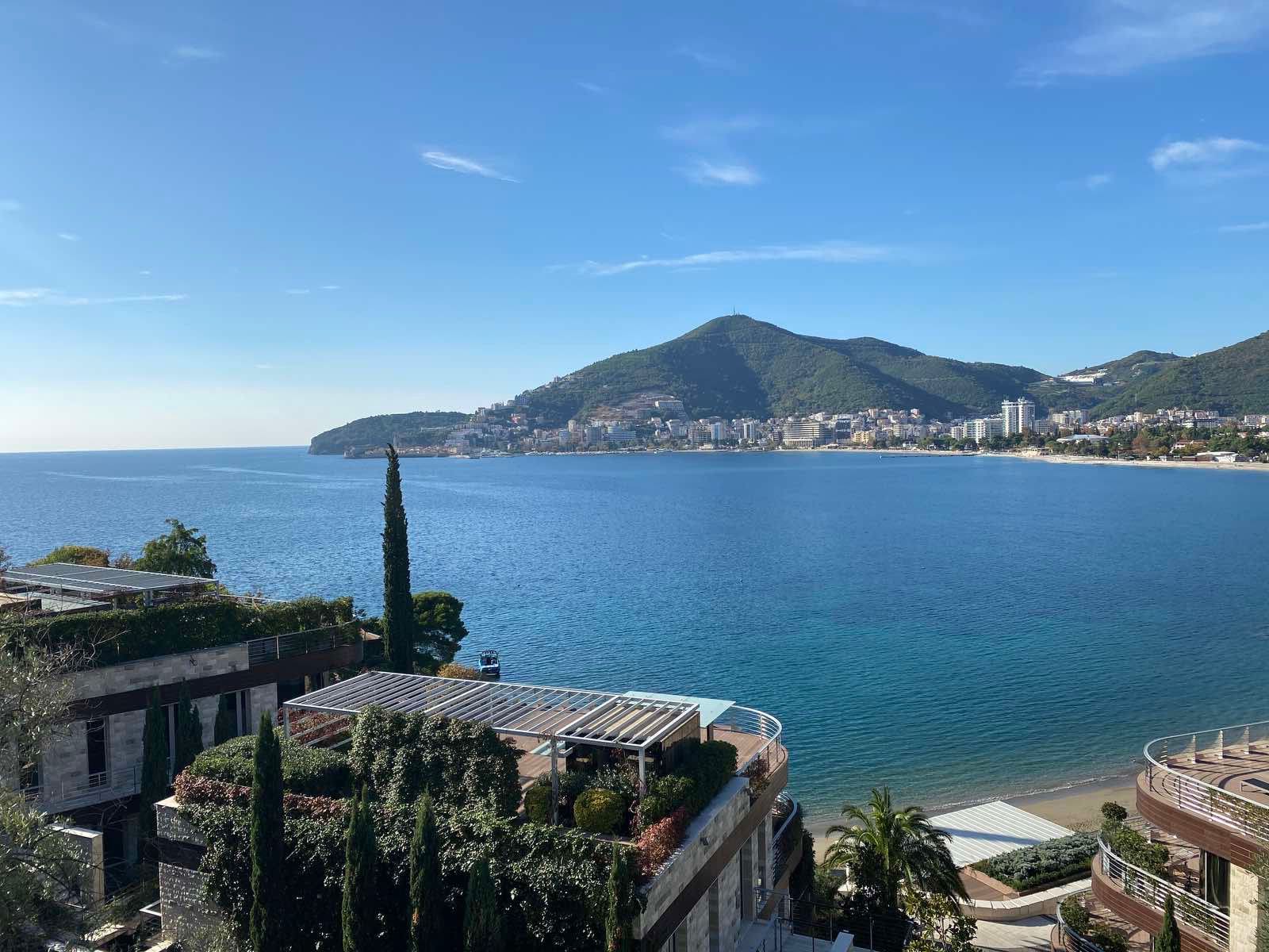 Huoneisto · Budva