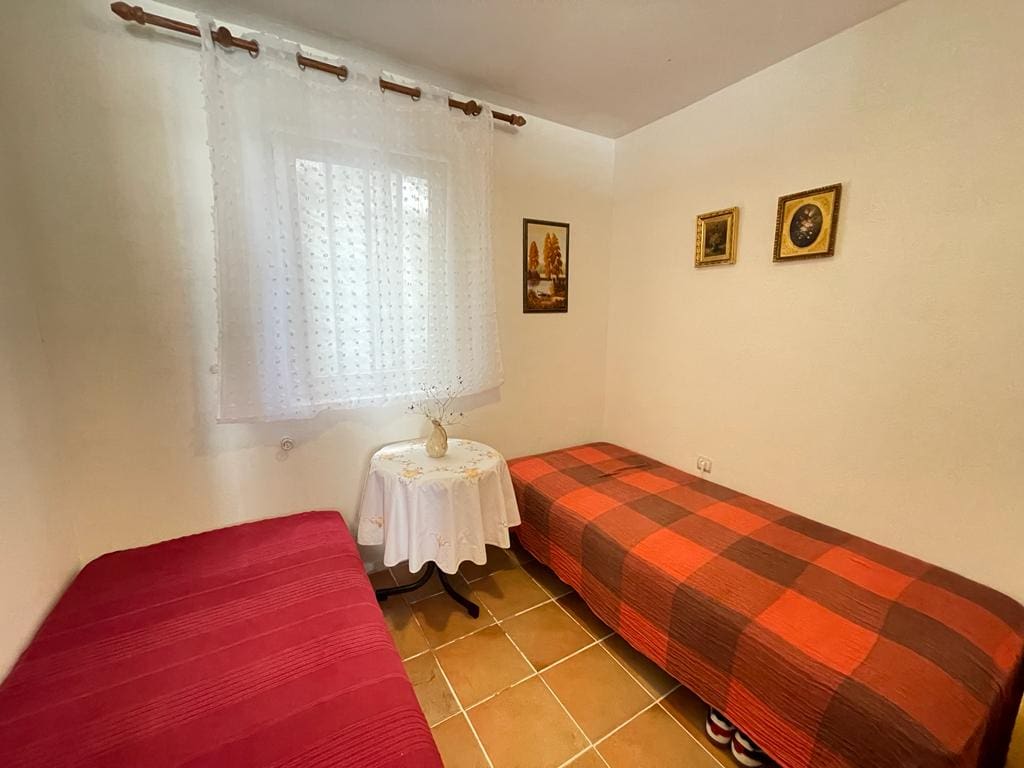 MREproperty (22) Traumhafte Meeresimmobilie in den Vororten von Bar — Montenegro